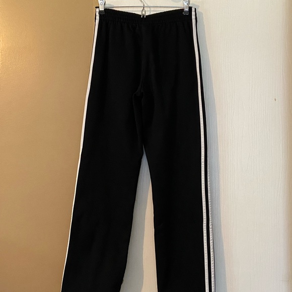 Sweatpants - Picture 6 of 10